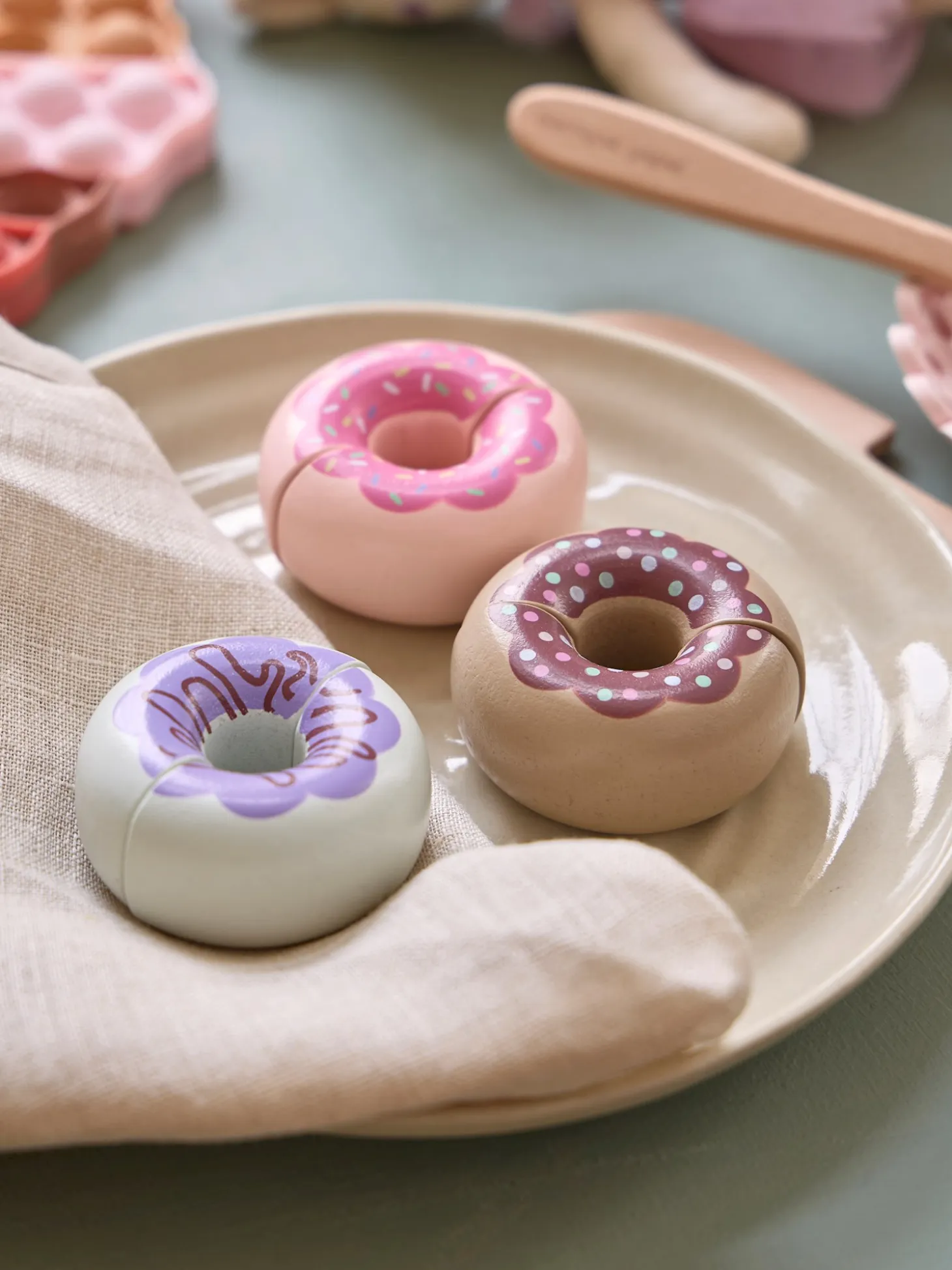 Doughnuts i trælegetøj