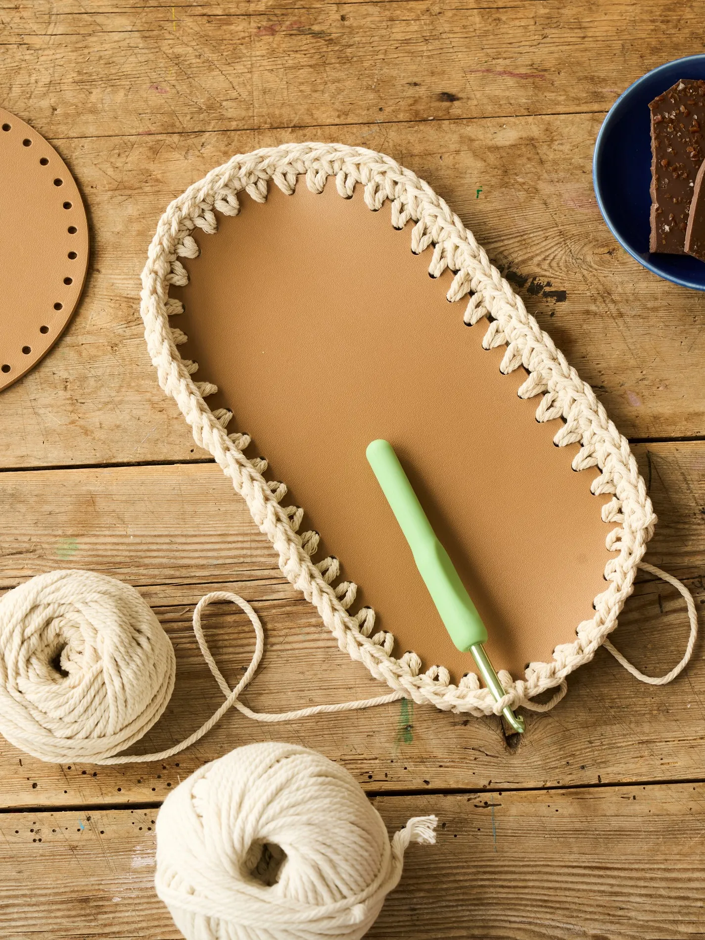 Macramé-bund