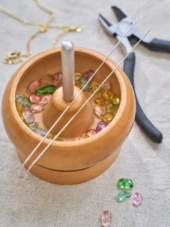 Perlespinner med nåle