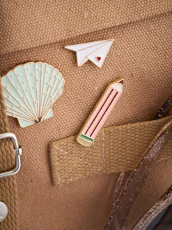 Pin